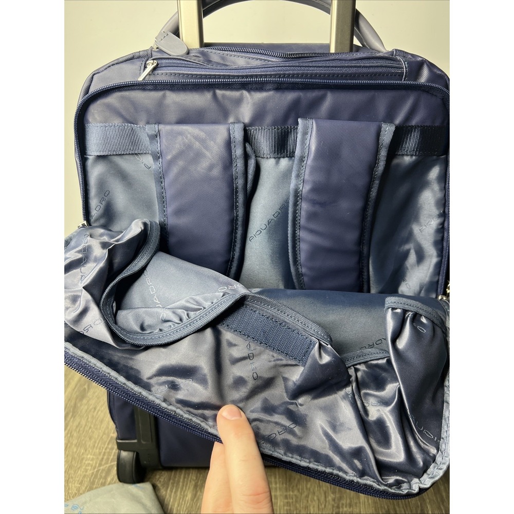 PIQUADRO Coleos Cabin Backpack Trolley Night Blue Rolling Suitcase Carry-On EUC! - Picture 11 of 16